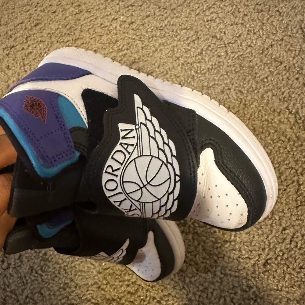 Jordan / 9c